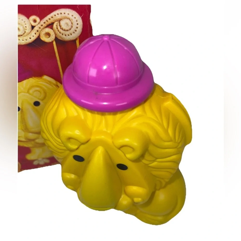 🆕Avon Vintage‎ 1974 NOS boxed “Loveable Leo” Lion shampoo/ plastic bank kitschy
